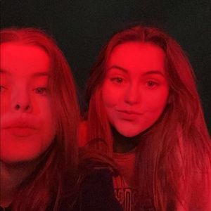 Meet your Posher, Leah